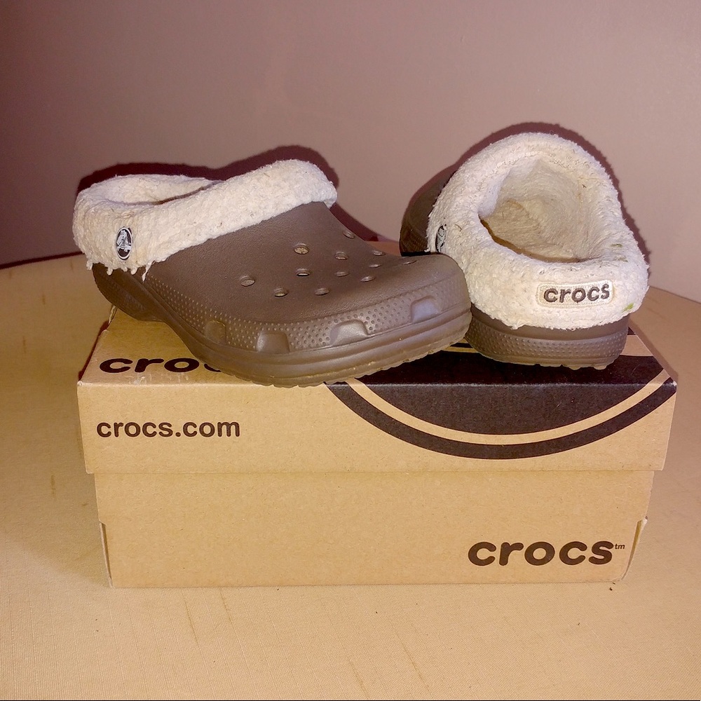 BOYS CROCS
